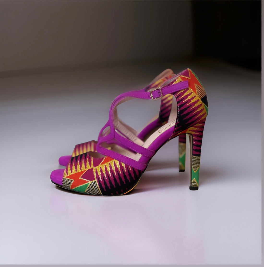 Himba Fashion - Chaussures de Danse Kizomba Femme MIKATE en cuir et Wax