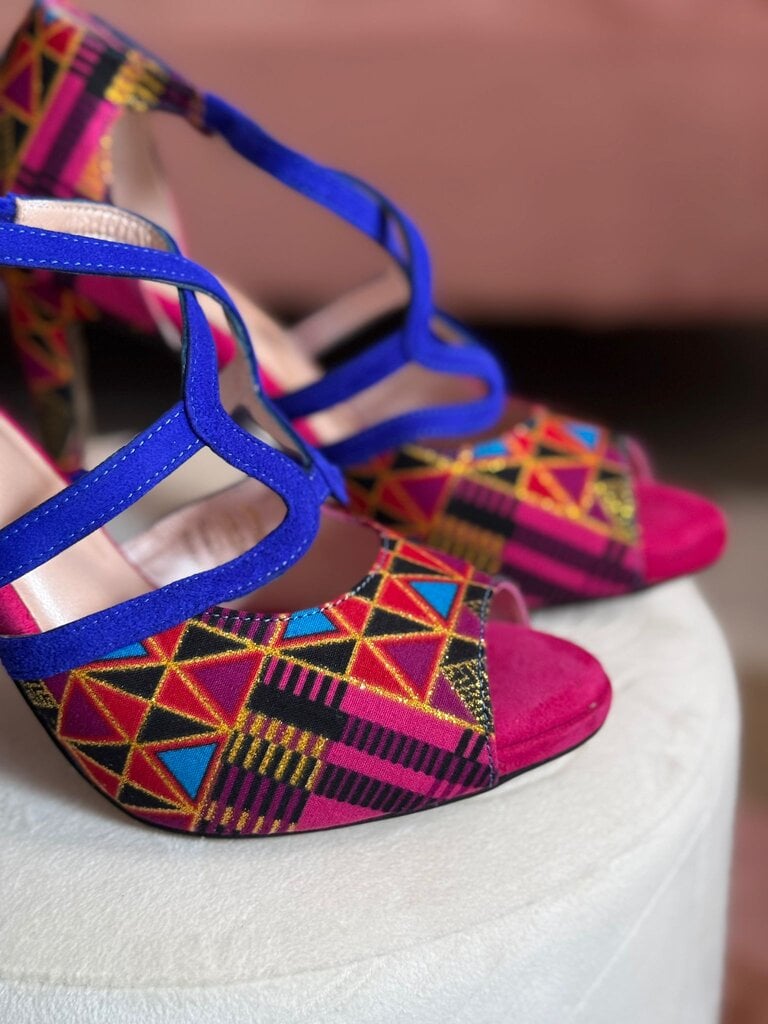 himba-fashion-danse-kizomba-nzinga-signature-cuir-wax