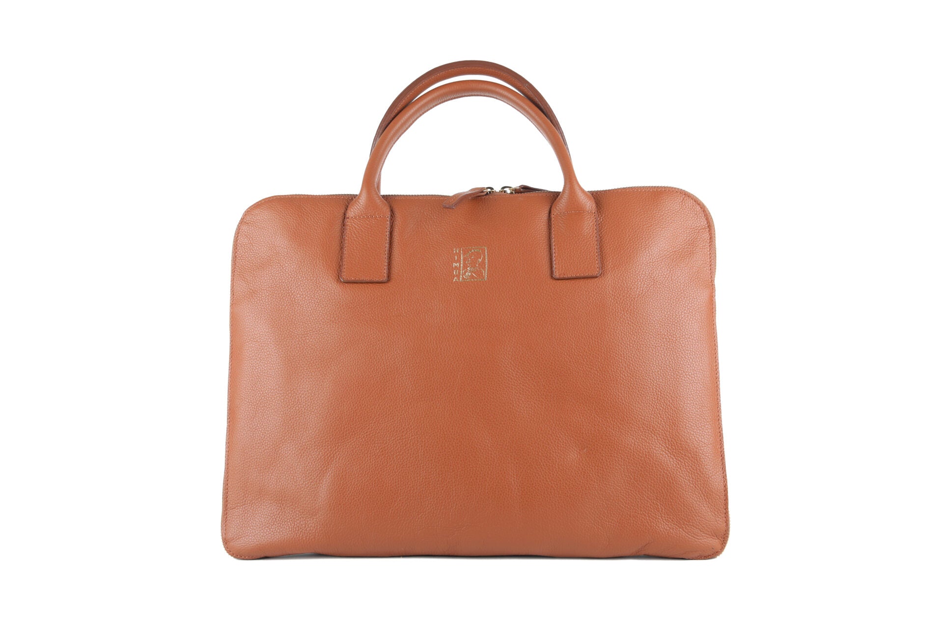 Sac ordinateur SIKWE en cuir et tissu ethnique wax, il s'adapte à toutes les tailles d'ordinateurs portables et dispose de plusieurs compartiments de rangement pour vos accessoires et documents. Vous pouvez même charger votre ordinateur portable sans avoir besoin de le sortir du sac grâce à une ouverture spéciale. 