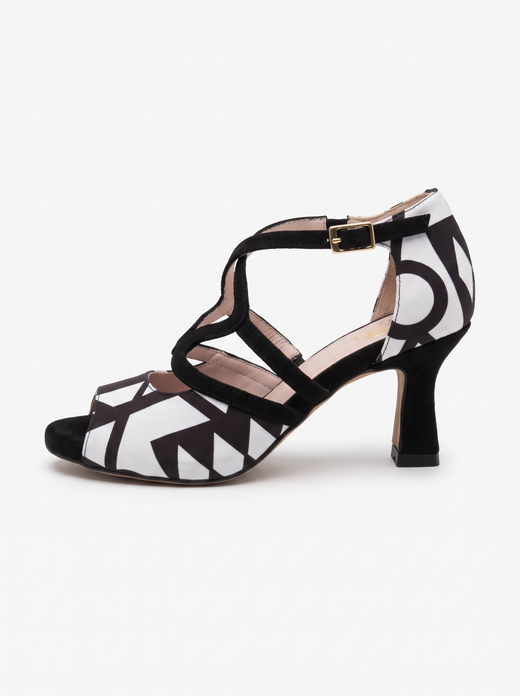 BAHIA pumps