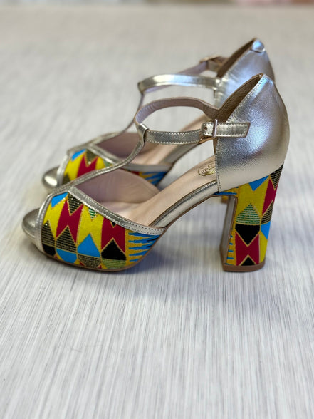 himba-fashion-talosn-bloc-makela-cuir-wax