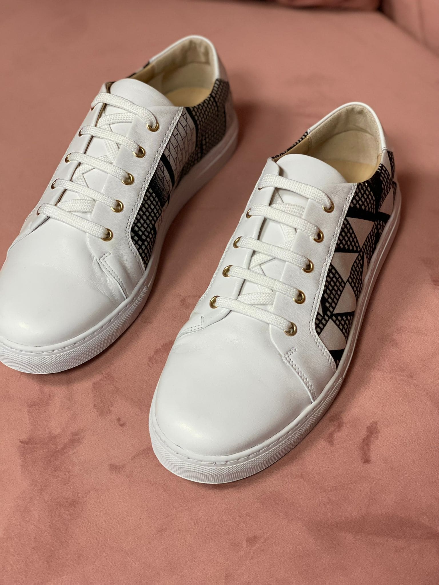 Sneakers KIVU – Élégance Artisanale et Style Audacieux en Cuir Wax