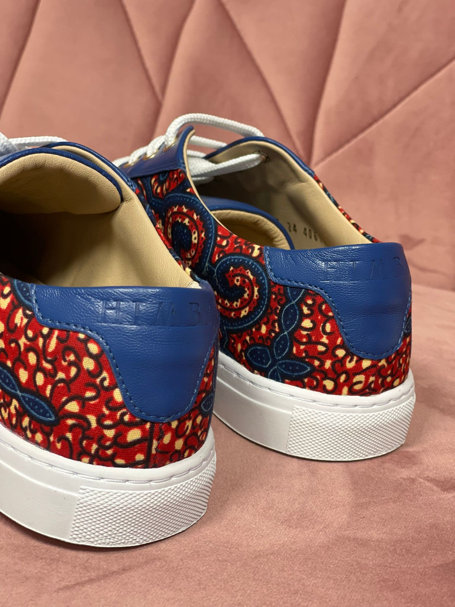 Sneakers MATADI – Élégance Vibrante et Savoir-Faire Artisanal en Cuir Wax