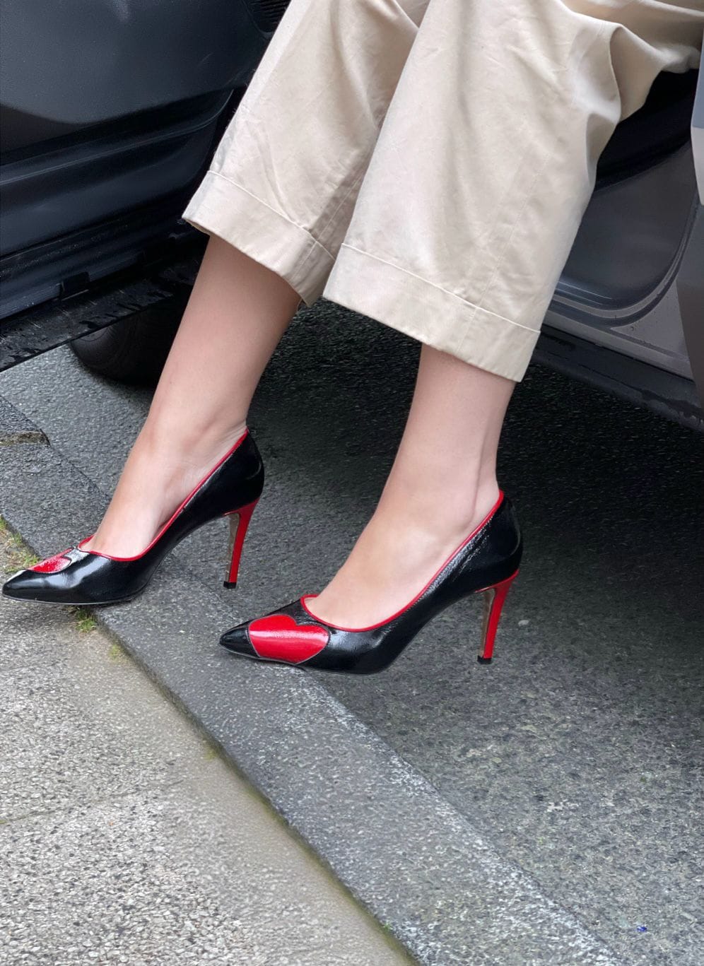 Escarpins NZAU cœur rouge cuir verni