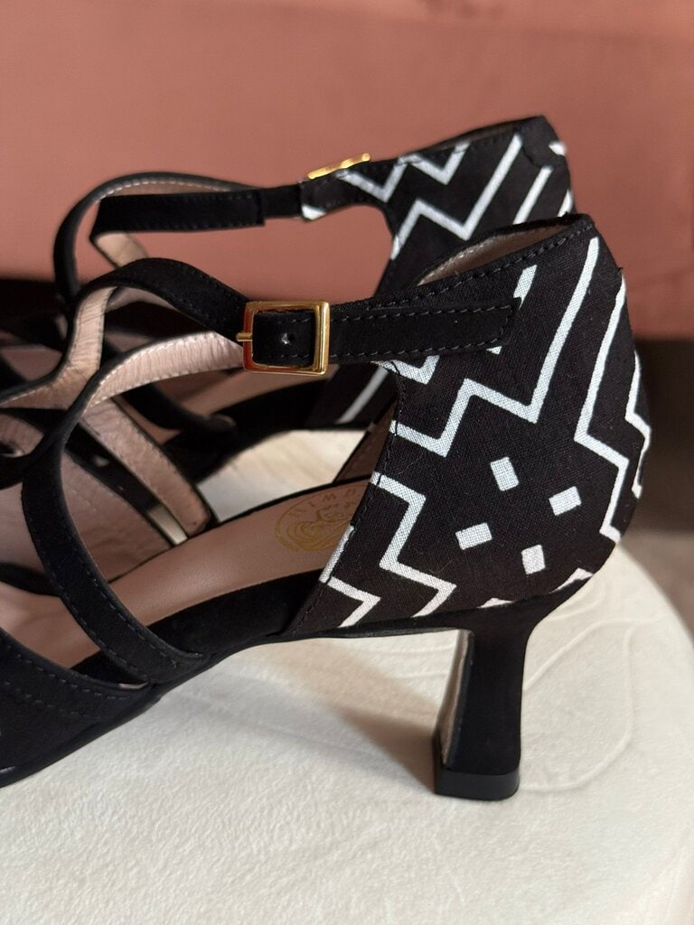 himba-fashion-danse-kizomba-aptaboginha-cuir-wax