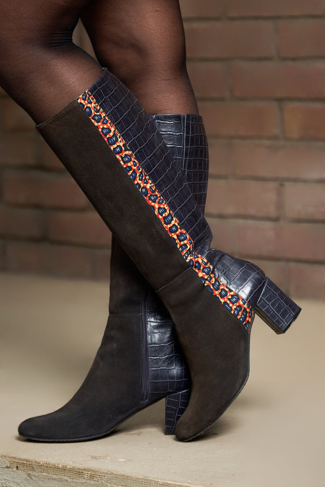 Bottes Femme en cuir marine et tissu Wax SKINBA - HIMBA SHOES