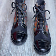 QUEBRADA Black Ankle Boots
