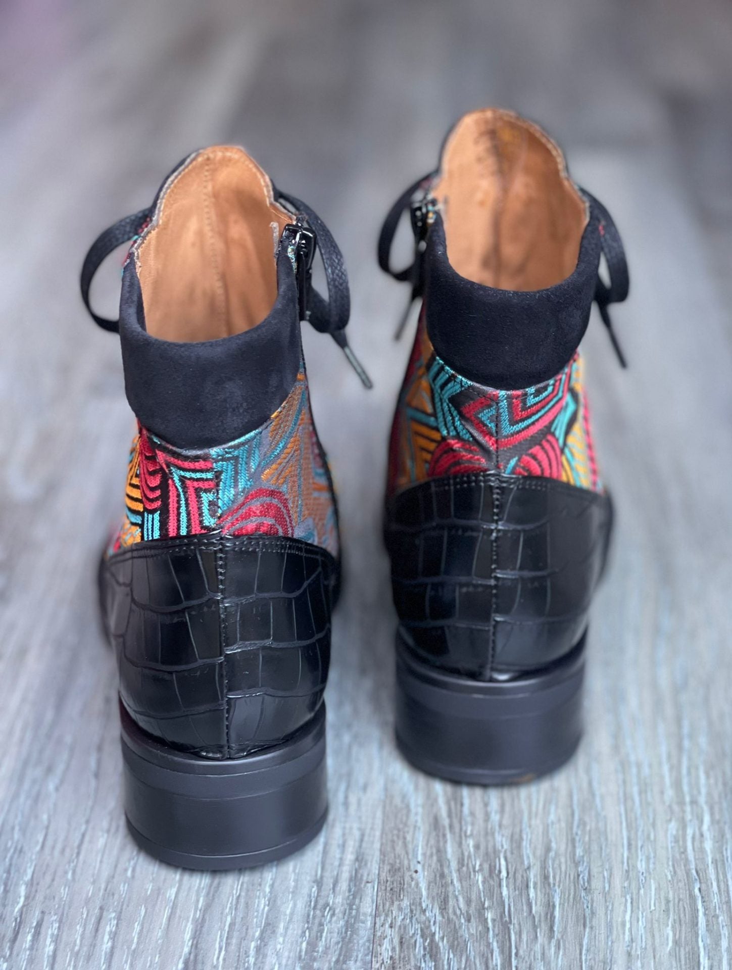 QUEBRADA Black Ankle Boots