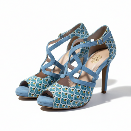 Chaussures kizomba Zuri bleu - Escarpins danse kizomba jacquard motifs éventails bride croisée talon - Artisanat portugais Himba Fashion