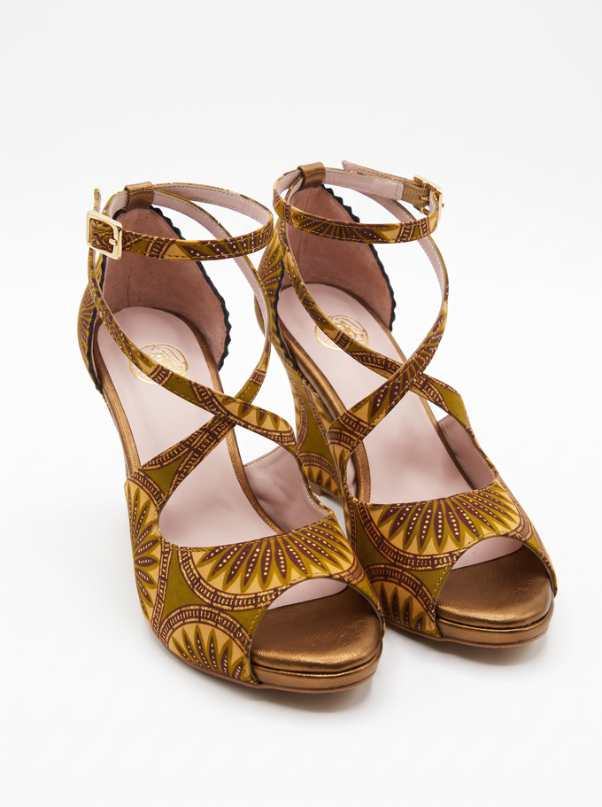 KLINE pumps