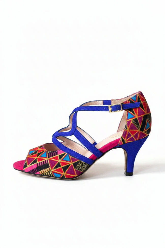 Escarpins NZINGINHA bleu royal et fuchsia - cuir artisanal et wax africain - vue de profil - talon 5cm - HIMBA Fashion