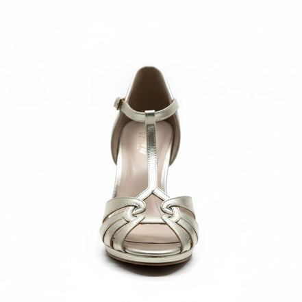 Sandales Himba CYRIA dorées vue de face, design élégant avec lanières entrecroisées, chaussures de danse confortables pour soirée et mariage