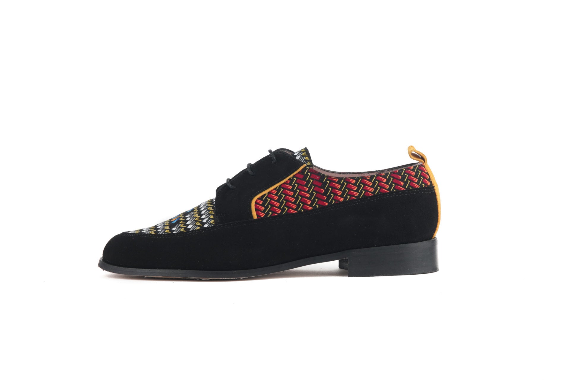 Souliers cuir noir et wax ethnique HIMBA