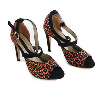 Skin heels Himba Fashion – Kizomba Semba Ginga dance sandals in navy leather and brick patterned African fabric, peep toe, gold buckle, handcrafted in Portugal