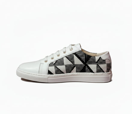 Sneakers KIVU blanches et noires - cuir - vue de profil - HIMBA Fashion
